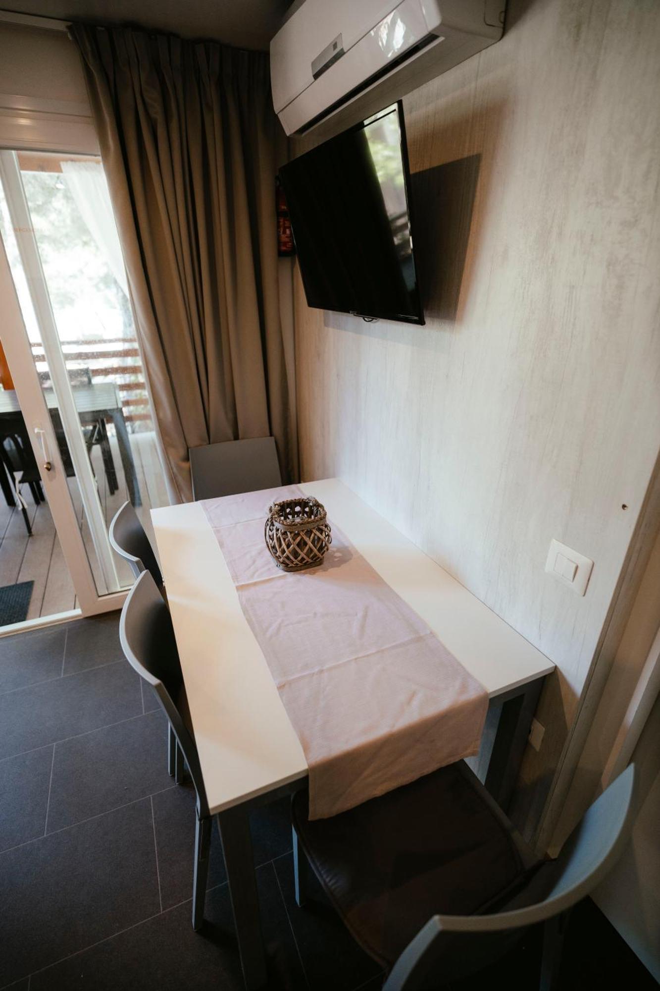 Mobile Home Amelie Drage Buitenkant foto
